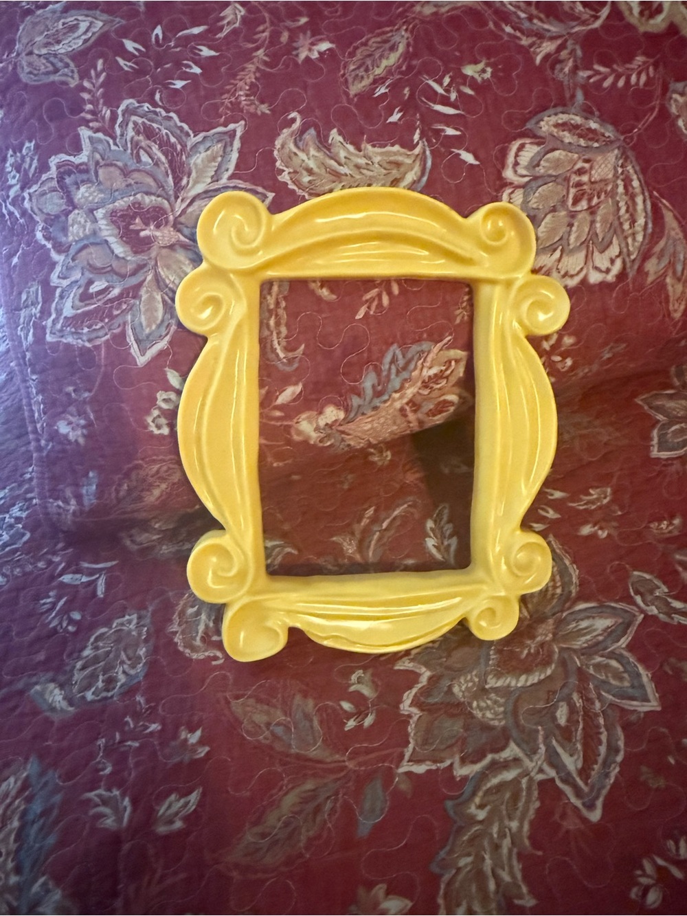 The famous yellow frame from Friends! -